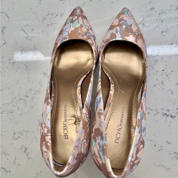 BCBGeneration Floral Heels in Pink and Blue - Picture 2 of 6